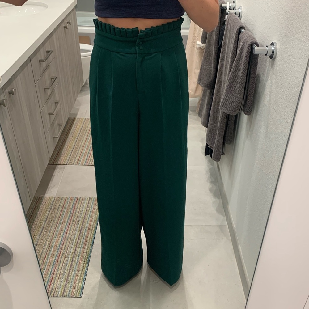 Ultra High Wide Leg Pants w/ Waist Trim